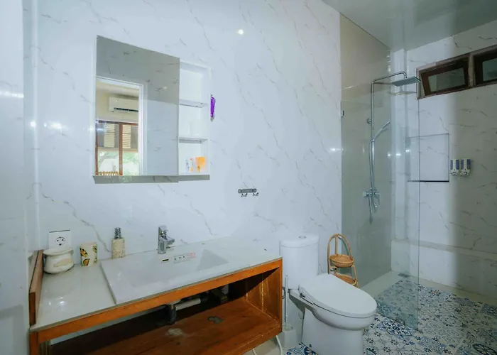 Shantia 10 Minutes Walk To Double Six Villa Seminyak