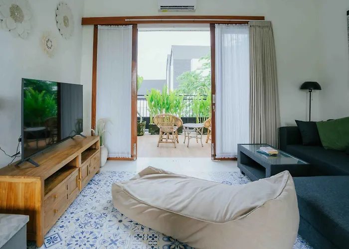 Villa Shantia 10 Minutes Walk To Double Six Seminyak