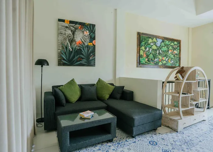 Shantia 10 Minutes Walk To Double Six Villa Seminyak