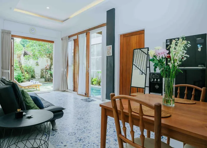 Villa Shantia 10 Minutes Walk To Double Six